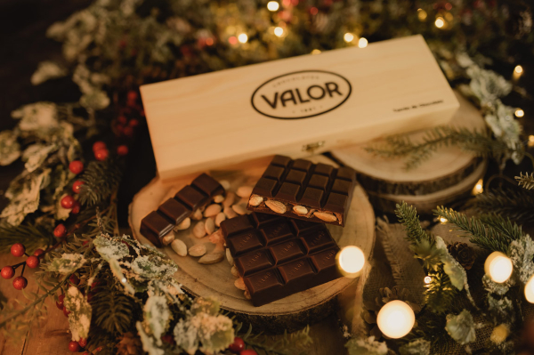 La exclusiva y limitada edición del Turrón Premium de Chocolates Valor regresa por Navidad